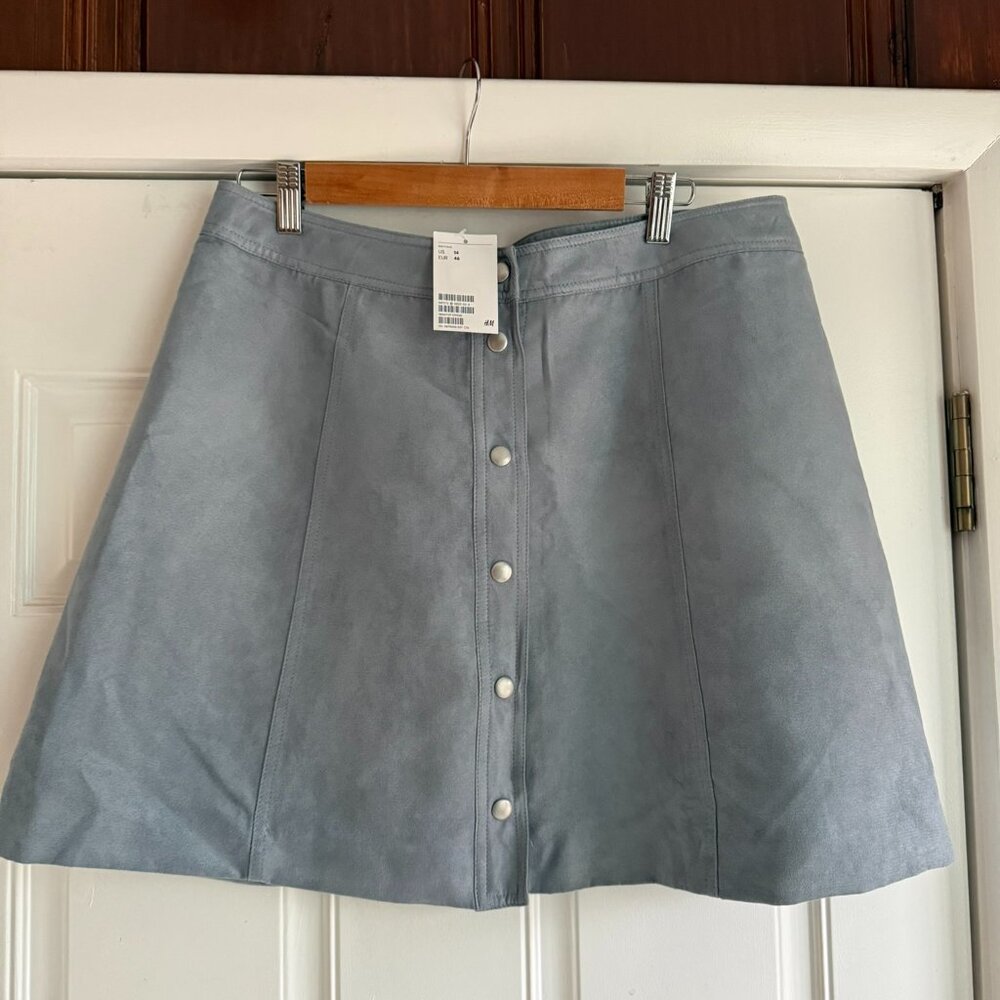 H&M Divided Powder Blue/Grey Faux Suede Mini Skirt — NWT    size 14 (US)/46 (EUR
